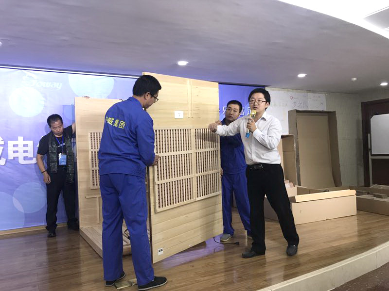 鄭經理.jpg