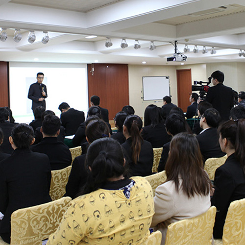 快樂工作，益企興家――中威盛世2017第四季度員工培訓在津舉行